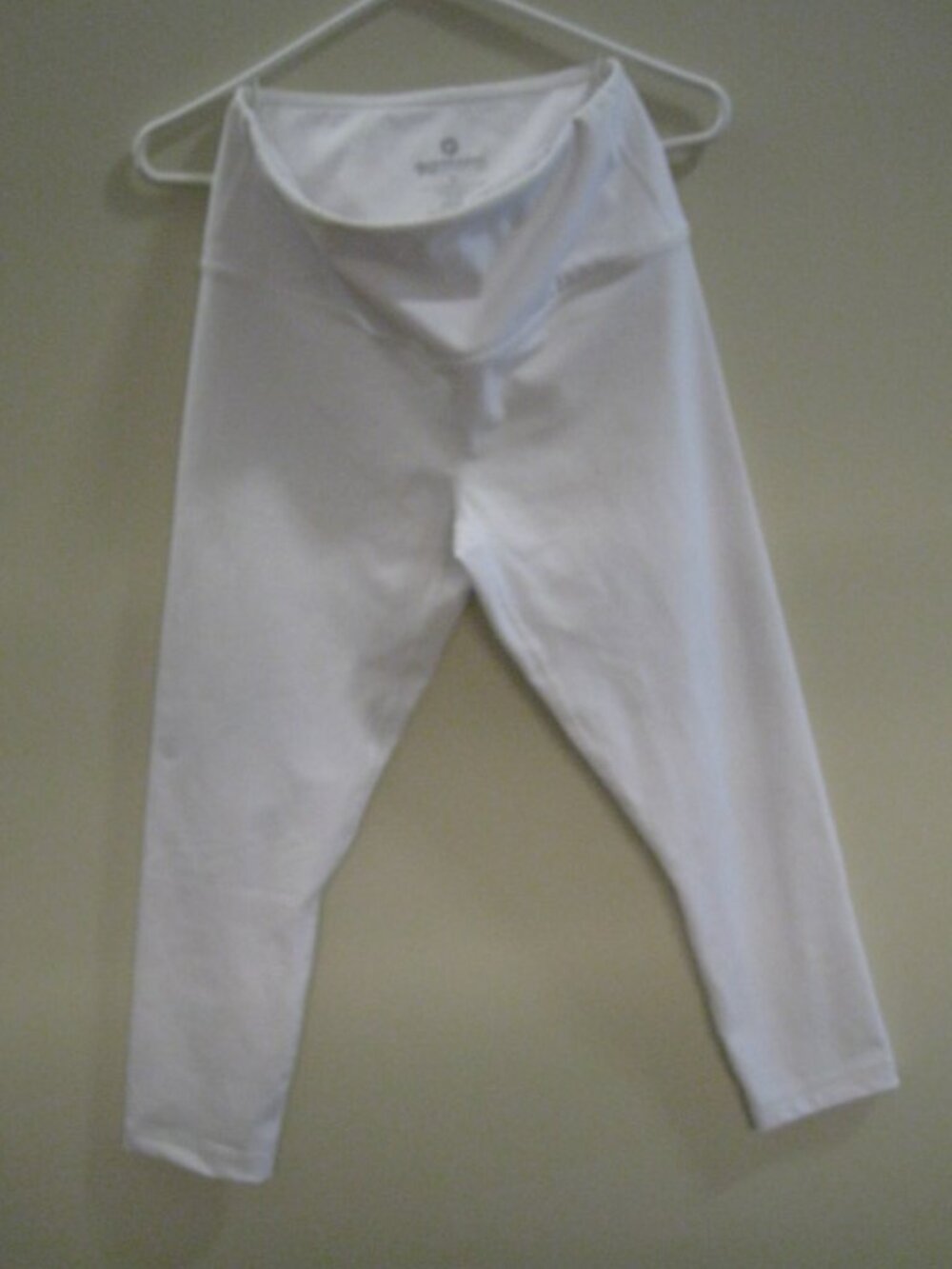 NWOT 90 Degree By Reflex White Capris Leggings Size M Medium